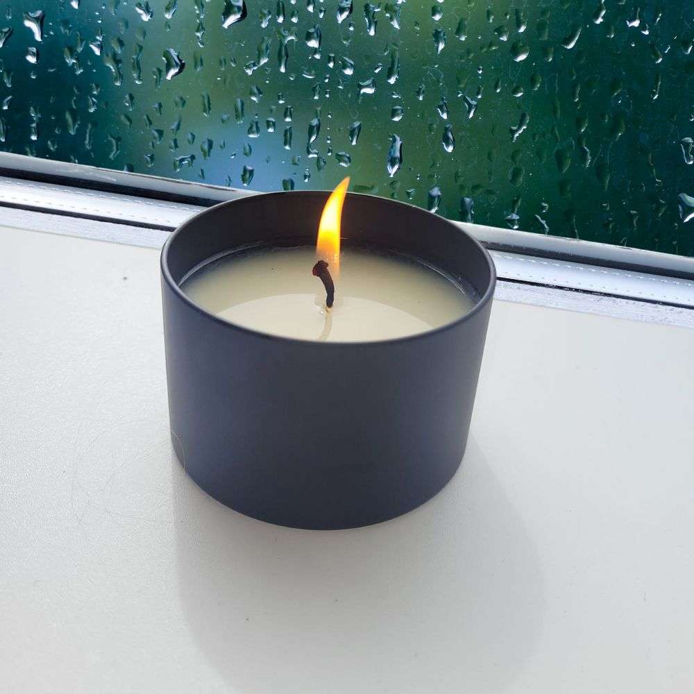 Bugs Away Candle Coconut Wax 150 grams | Eco Lou