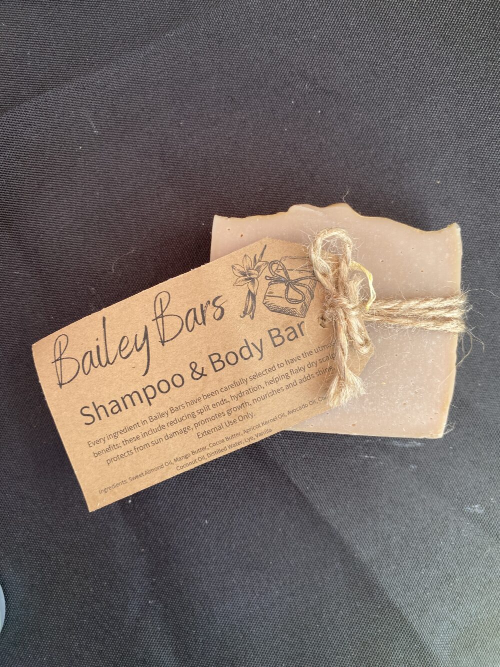 Vanilla Shampoo and Body Bar - Image 4