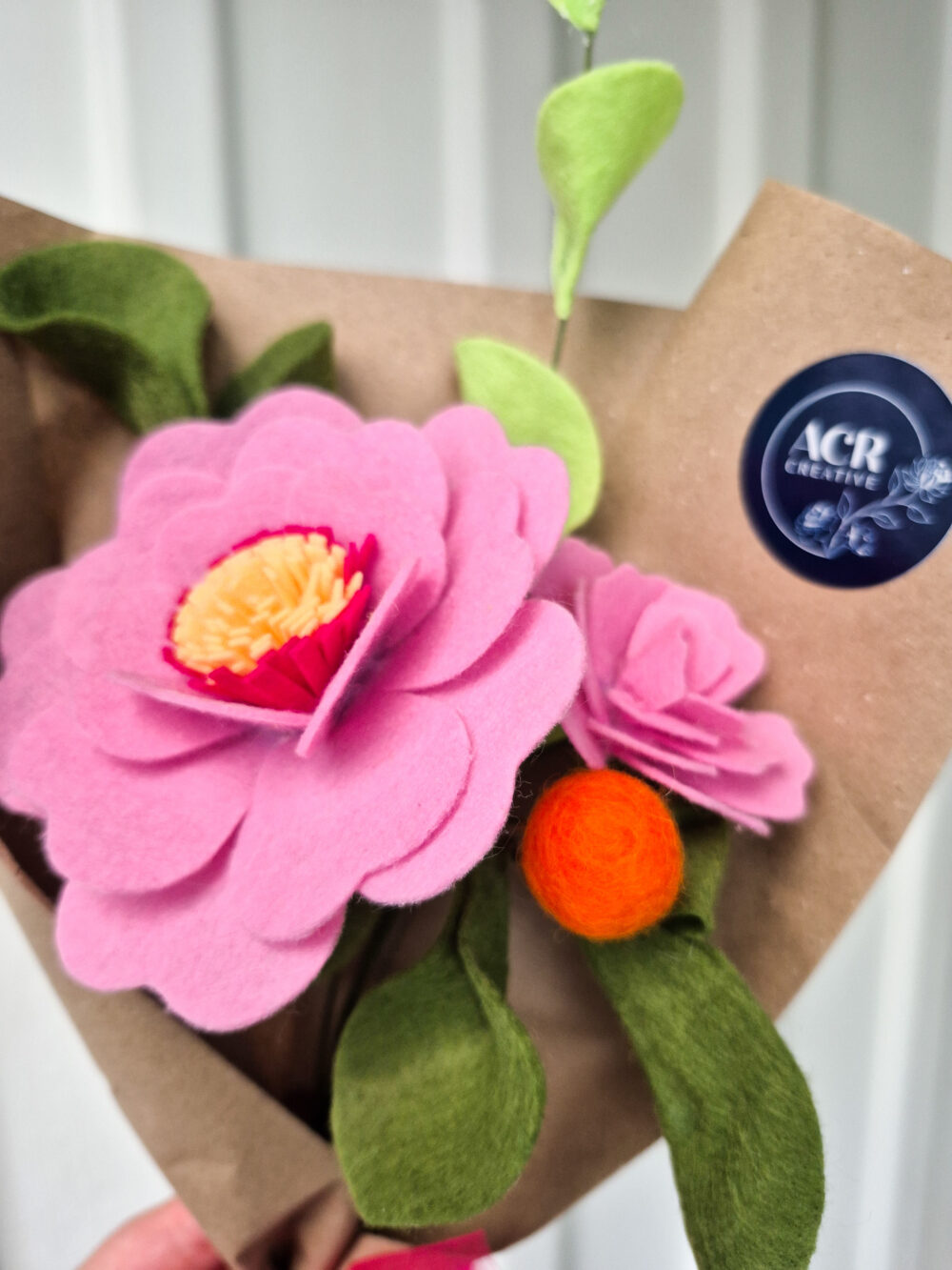 Bight pink single Camelia Felt flower bouquet - Image 3