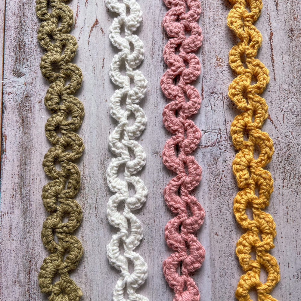 Crescent Chain Bookmark - Image 3