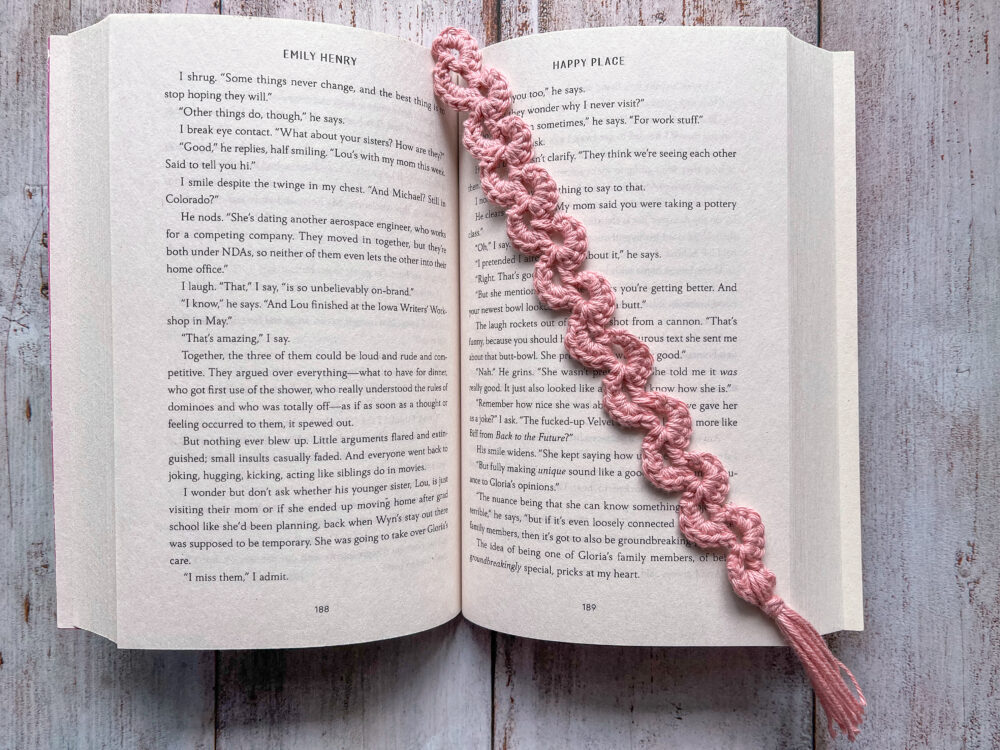 Crescent Chain Bookmark