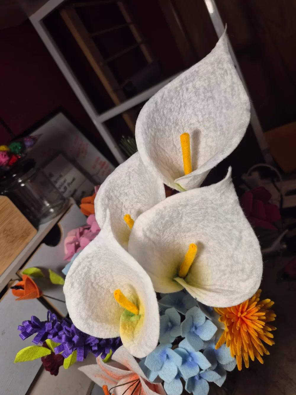 Calla Lilly Stems - Image 3