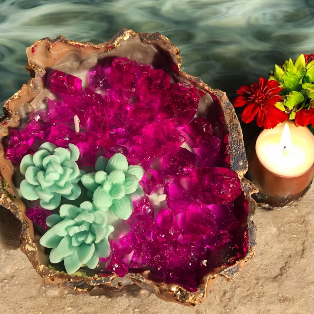 Pink succulent geode candle - Image 3