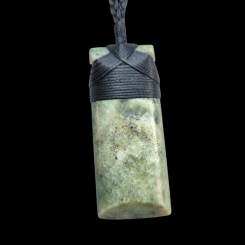 Genuine NZ Greenstone Inanga Pounamu Hei Toki Pendant IN002
