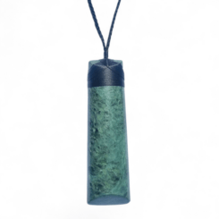 NZ Greenstone Pounamu Toki Necklace TKL049