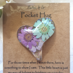 Blue Purple Daisy Heart Pocket Hug
