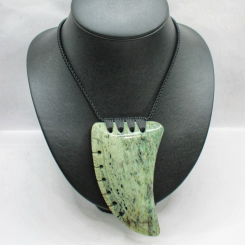 Genuine New Zealand Greenstone Pounamu Rei Niho Necklace XL