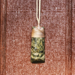 NZ Greenstone Raukaraka Pounamu Toki Necklace RAU 001