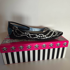 outer side skull octopus flat by too fast