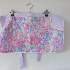 Vintage-Style Peg Apron