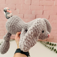 Crochet Plush Toy – Bunnie Rabbit (Knotted)