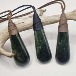NZ Pounamu Roimata  Tear Drop Pendant