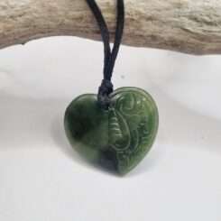 New Zealand Greenstone Pounamu Heart Necklace