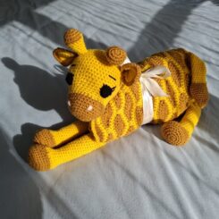 Giraffe Cuddle Blanket